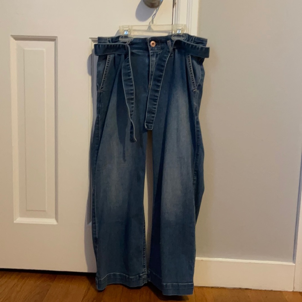 Abercrombie Kids mom jeans